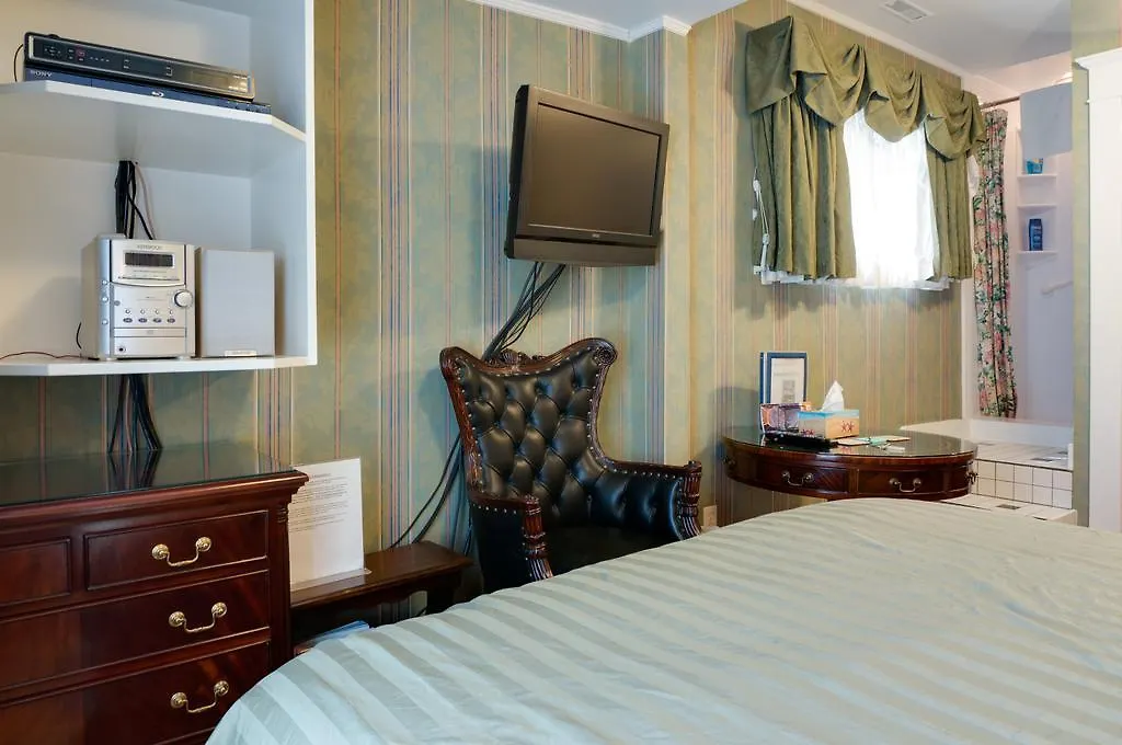 ***  Calgary Westways Guest House Canada