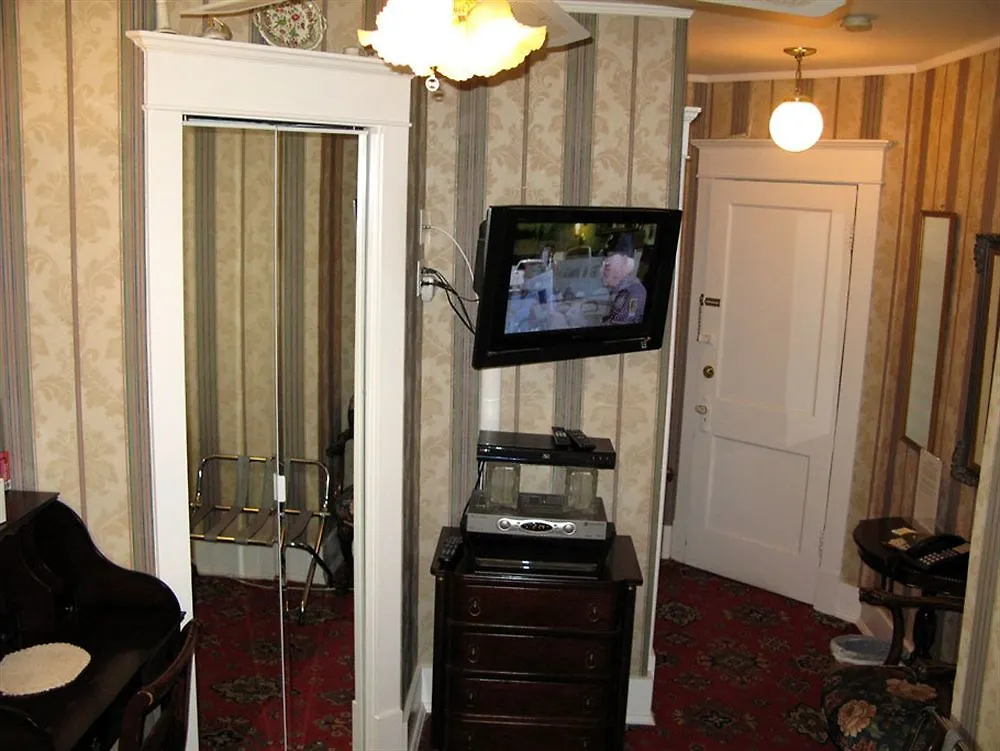 Calgary Westways Guest House 3*,  Canada
